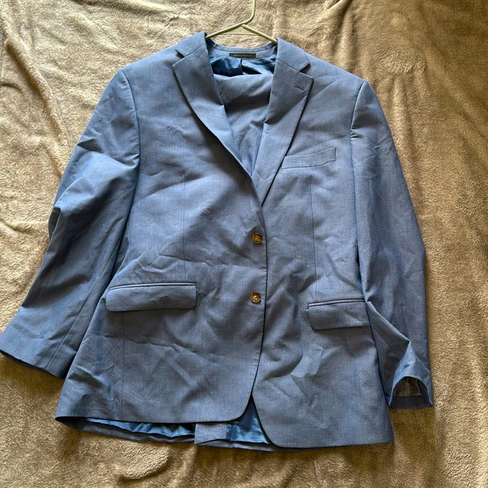 Chaps 2-piece suit.